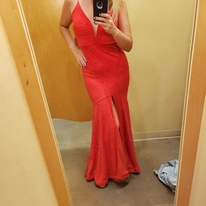 WINDOSR Red dress